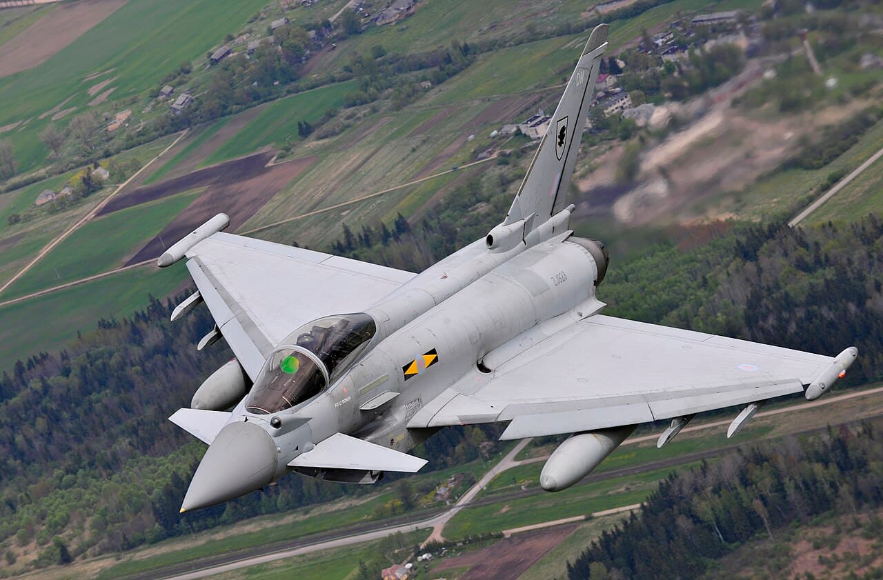 Latvia-Belarus border night disrupts flights, no intercept