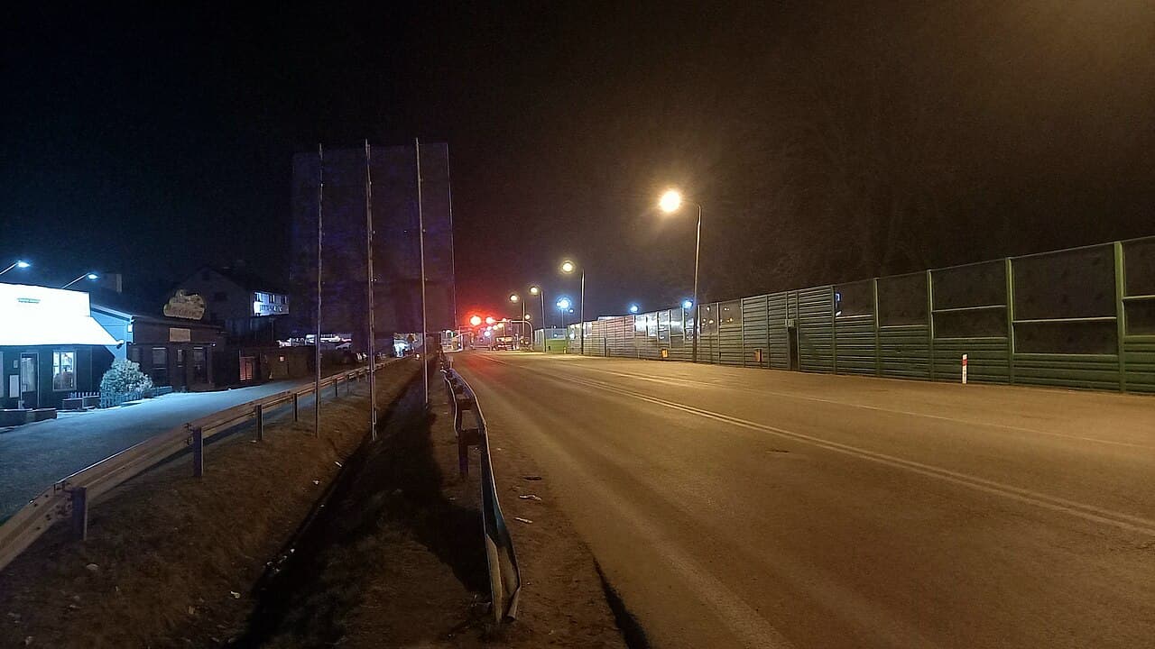 A second Russian drone hit Yahodyn in 15 days, and this one's blast wave reached the checkpoint building