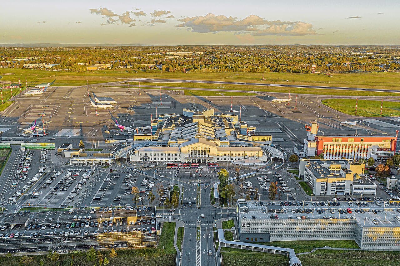 Vilnius airport balloon closure, Sept 22 - 20 flights hit